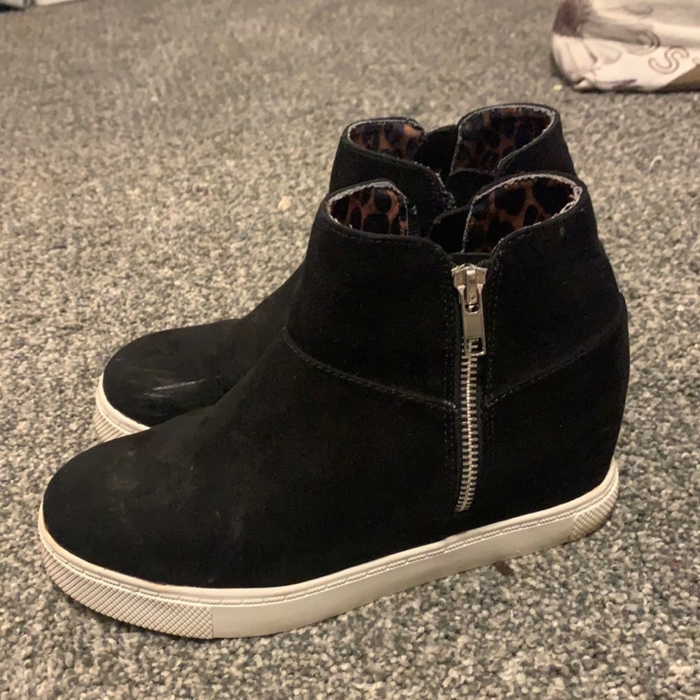 Steve Madden booties